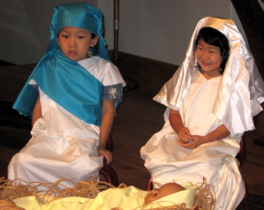 Preschool children as Mary and Joseph