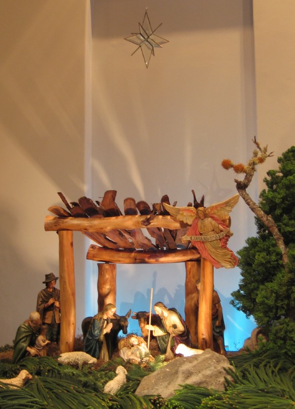 Christmas Paraments—Crèche Christmas Paraments—Crèche